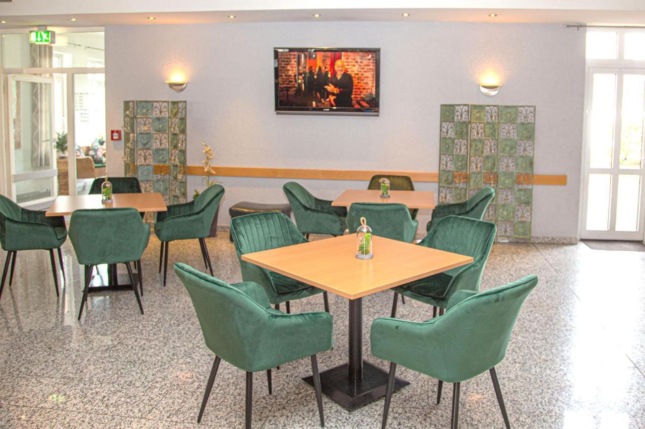 Fairway Hotel Sankt Leon-Rot Exterior photo