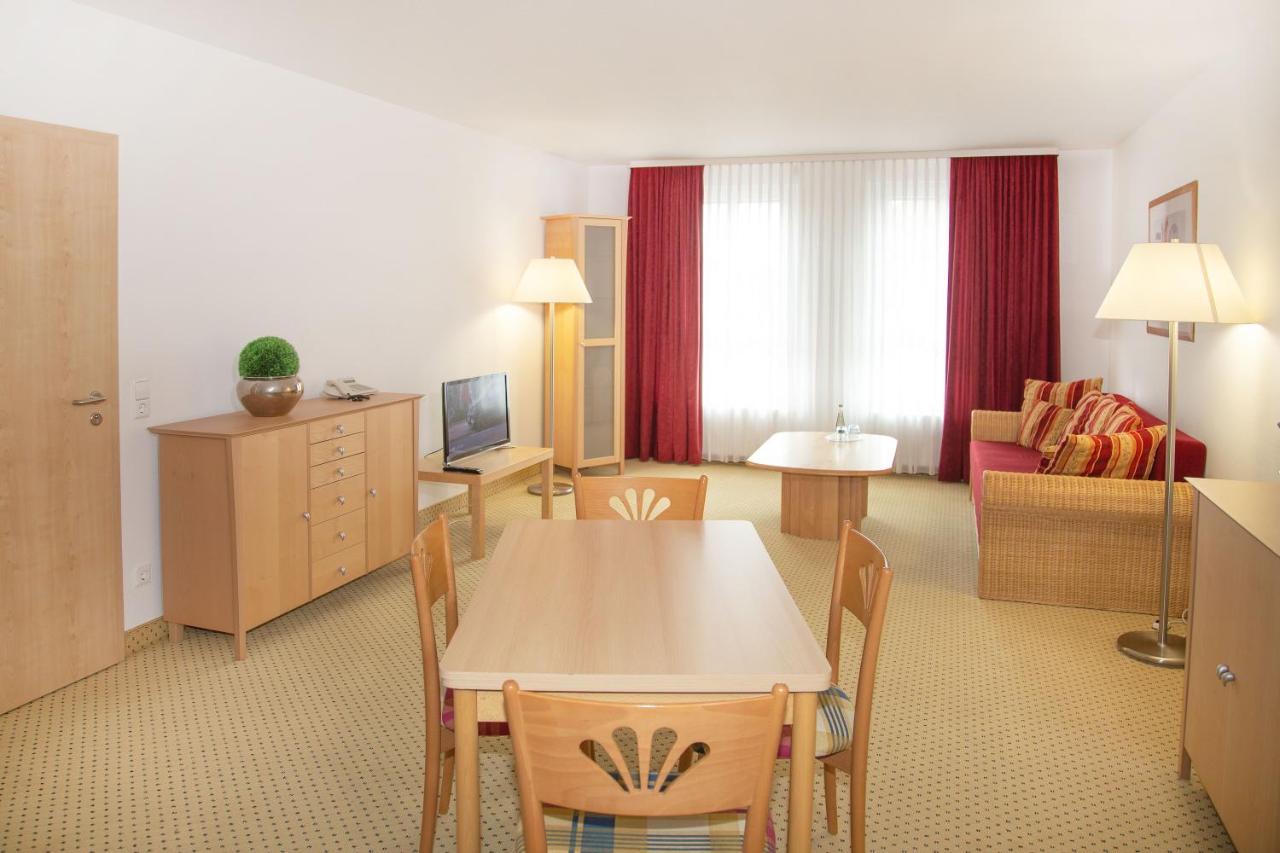 Fairway Hotel Sankt Leon-Rot Exterior photo